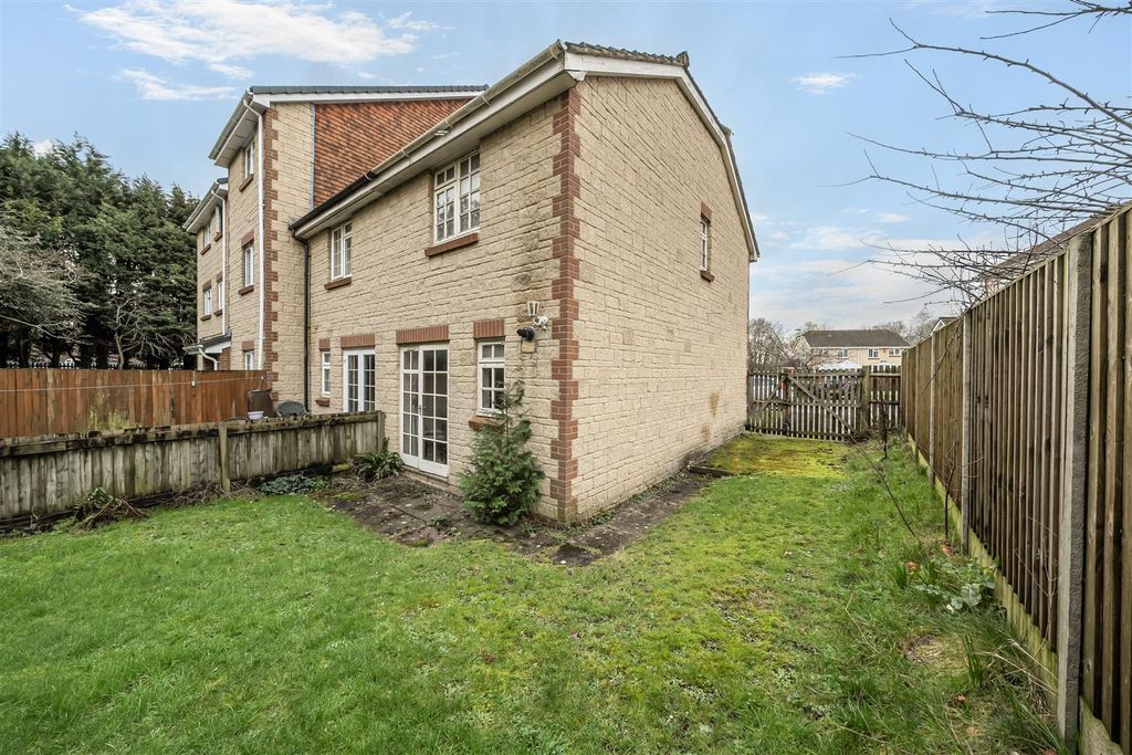 Property photo 1 of 16 Rear Garden