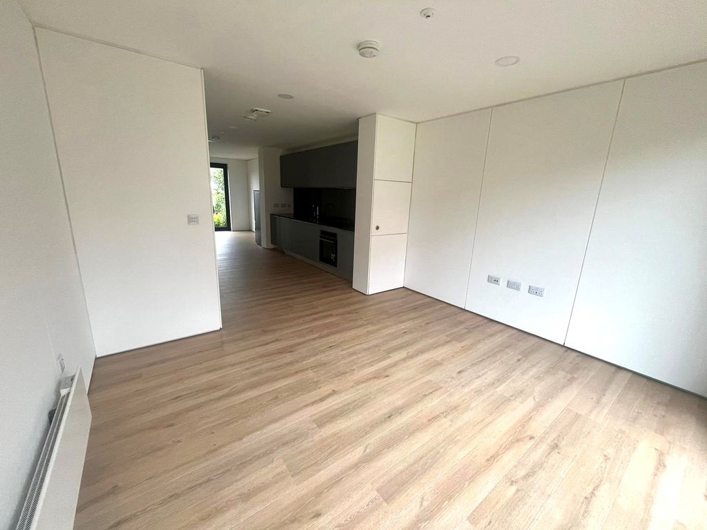 Property photo 3 of 12 Living Room