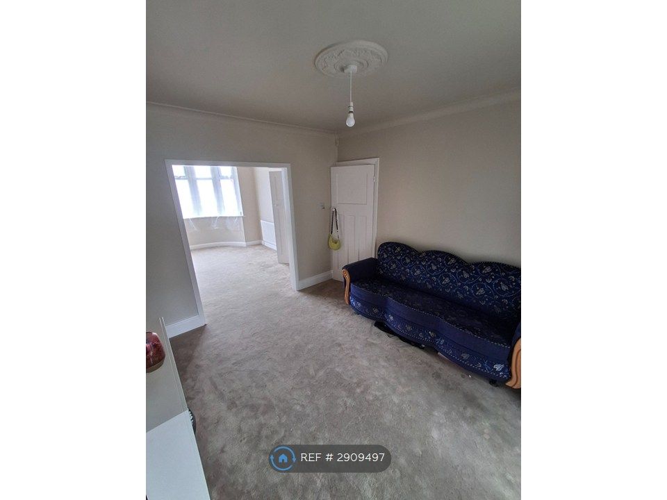 Property photo 1 of 34 Dinning Room