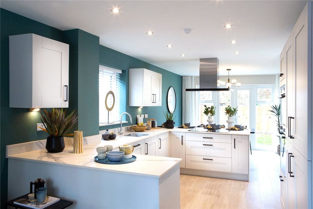 Property photo 2 of 14 Linden Show Home