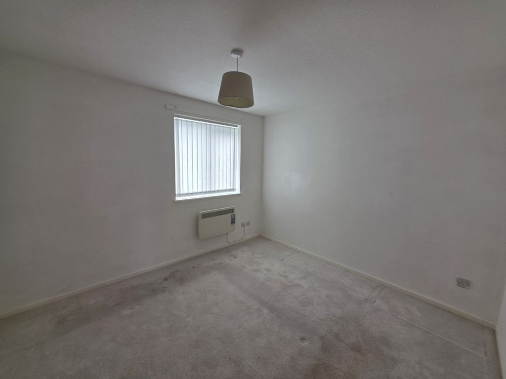 Property photo 3 of 6 20260515_130547 (1)