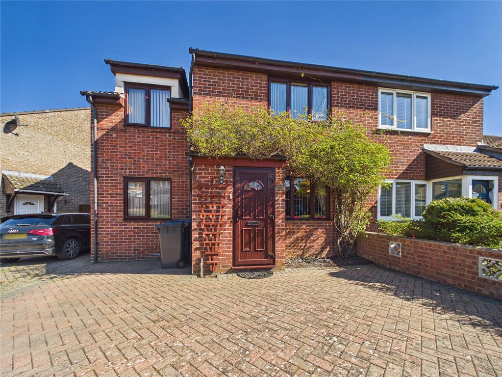 Property photo 1 of 15 Picture No. 02