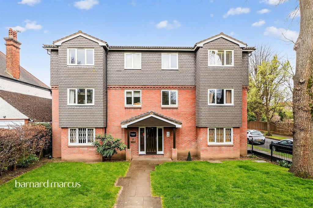 Property photo 1 of 13