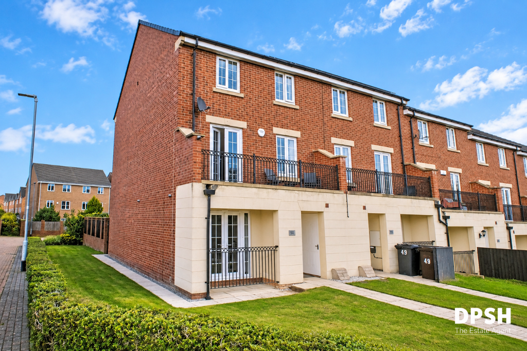 Property photo 1 of 32
