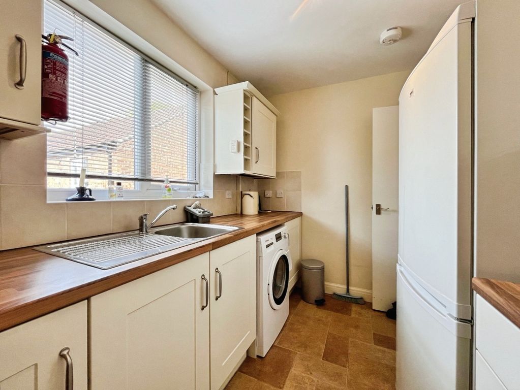 Property photo 2 of 9 4124616