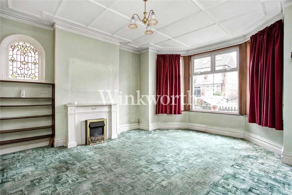 Property photo 3 of 14 Picture No. 04