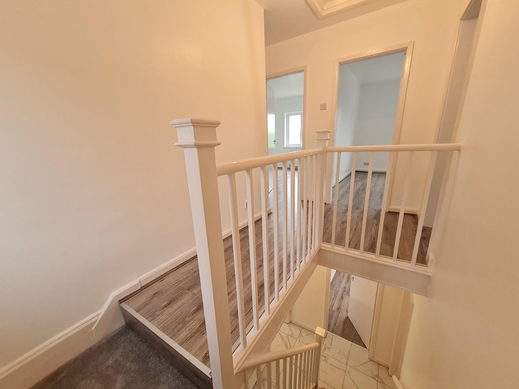 Property photo 3 of 14 Front