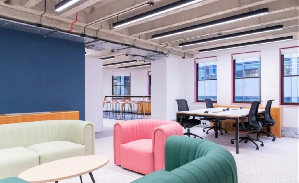 Property photo 2 of 18