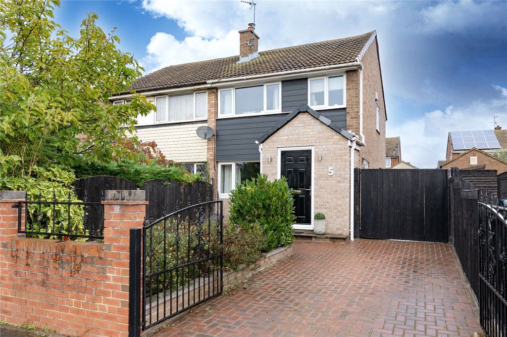 Property photo 1 of 17 Picture No. 18