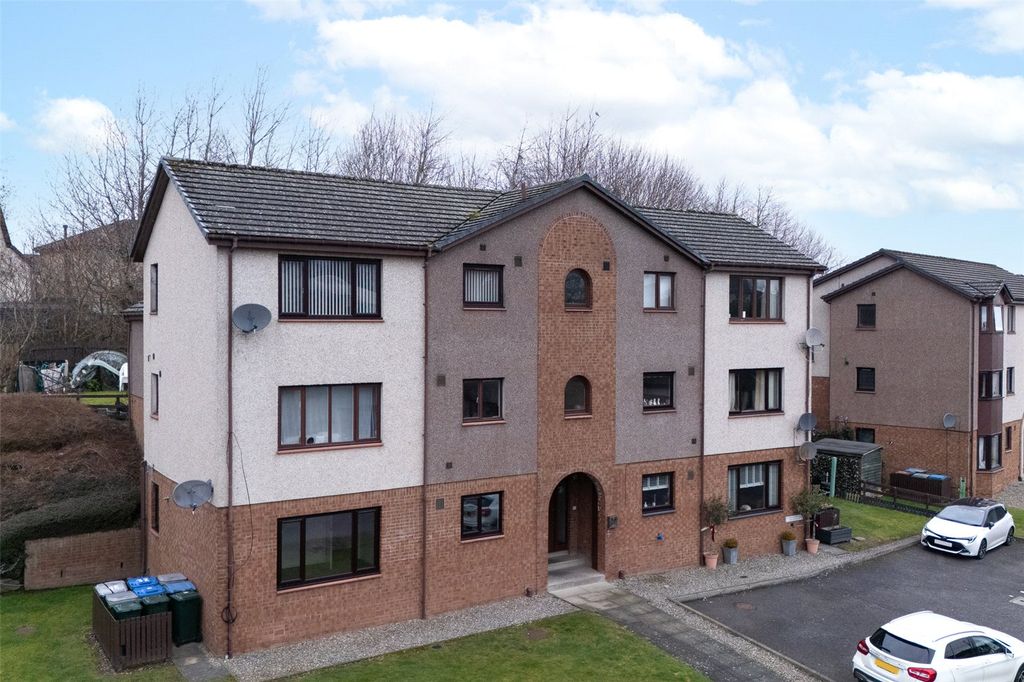 Property photo 1 of 9 Exterior