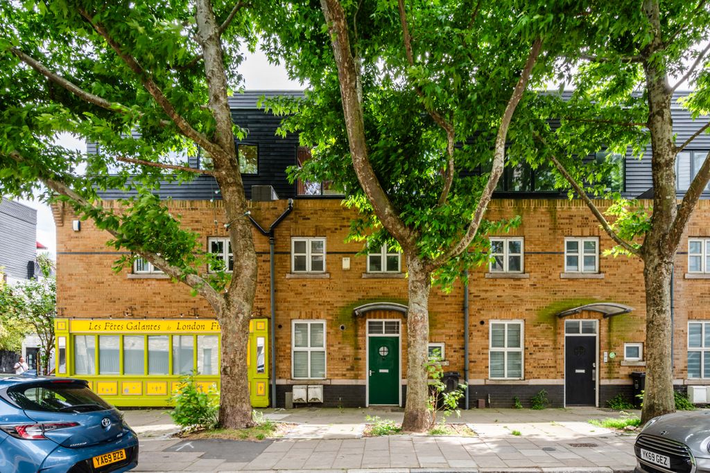 Property photo 1 of 7 1