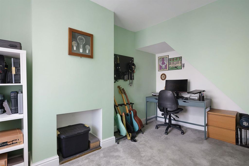 Property photo 3 of 10 Sitting Room