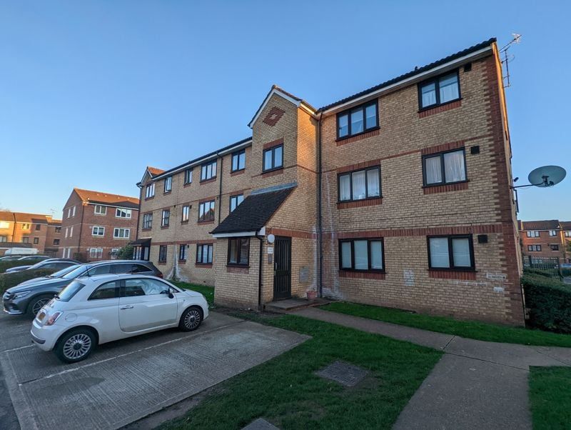 Property photo 1 of 7