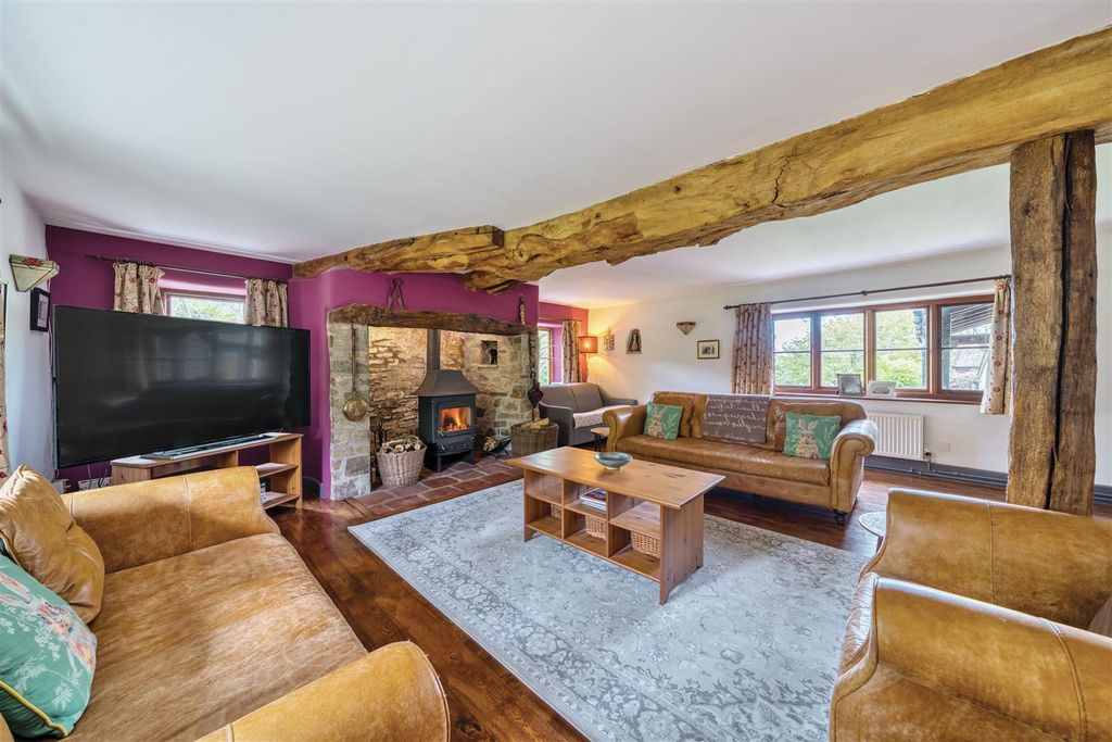 Property photo 2 of 39 1276843 (11).Jpg