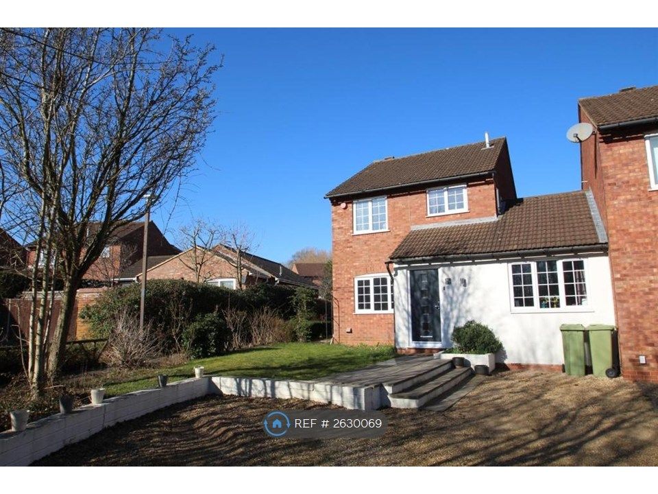 Property photo 1 of 12