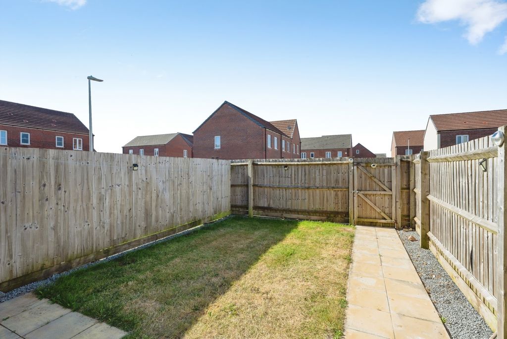 Property photo 3 of 18 Pbox-Img.Jpg
