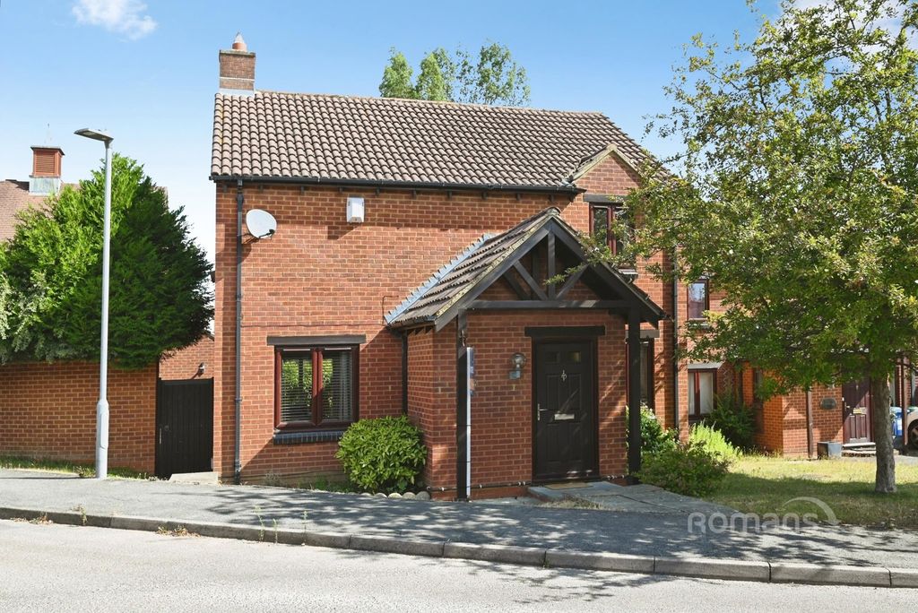 Property photo 1 of 16 Pbox-Img.Jpg