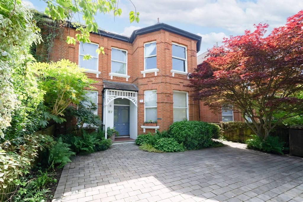 Property photo 1 of 24