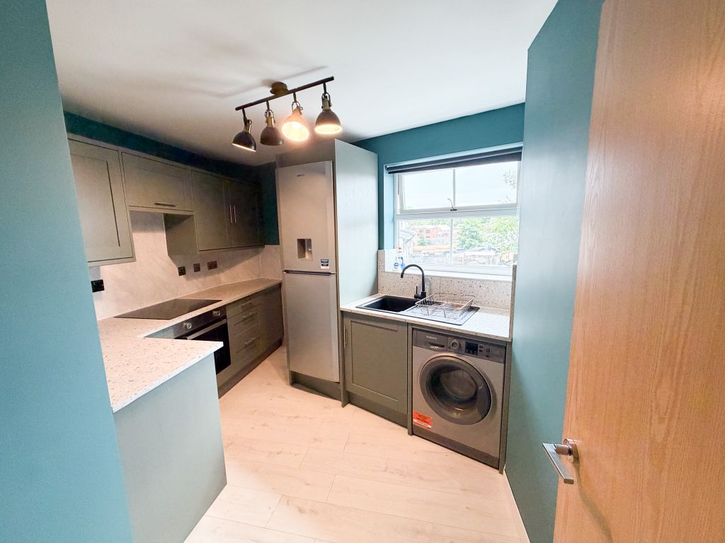 Property photo 3 of 14 Img_5636