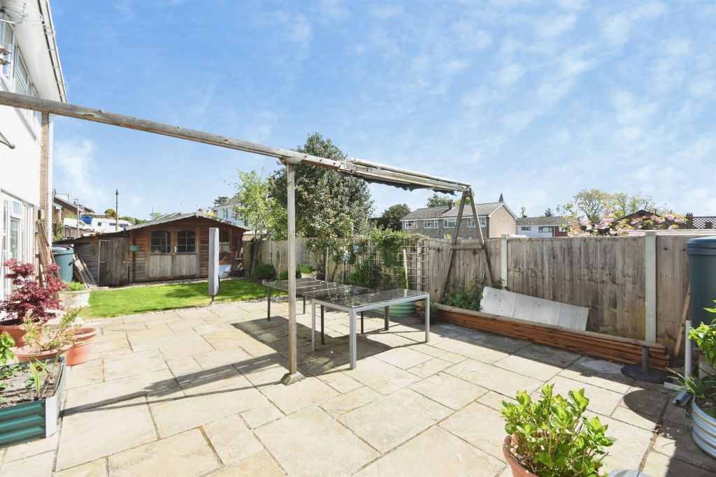 Property photo 3 of 27