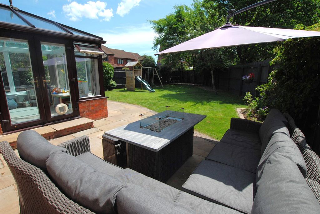 Property photo 2 of 31 Picture No. 03