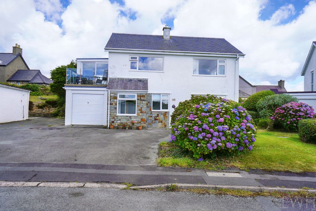 Property photo 3 of 29 3