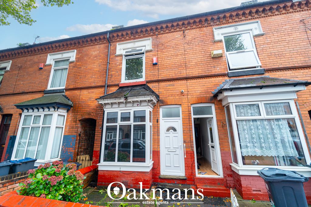 Property photo 2 of 18