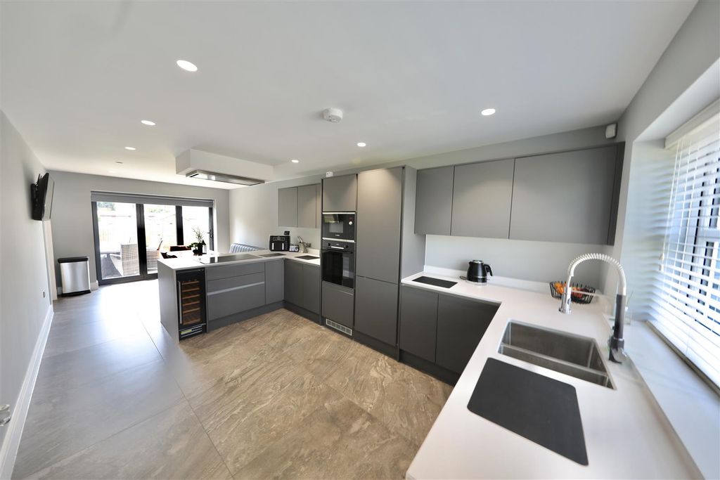 Property photo 2 of 29 0A9A9925.Jpg