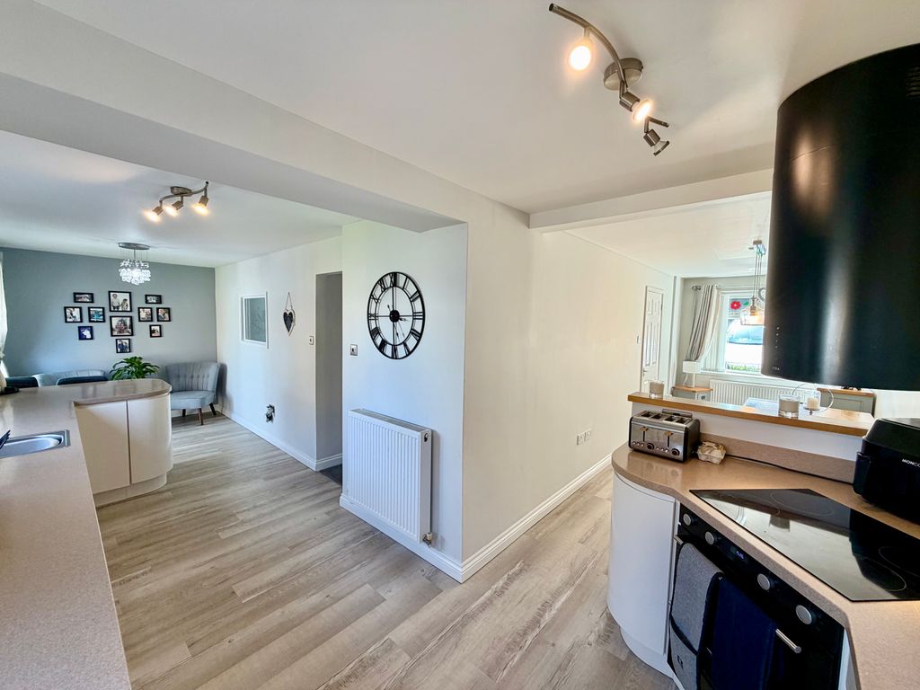 Property photo 3 of 26 Img_3035