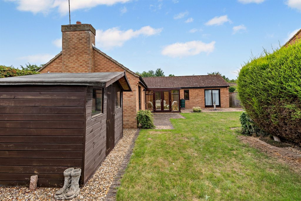 Property photo 3 of 16