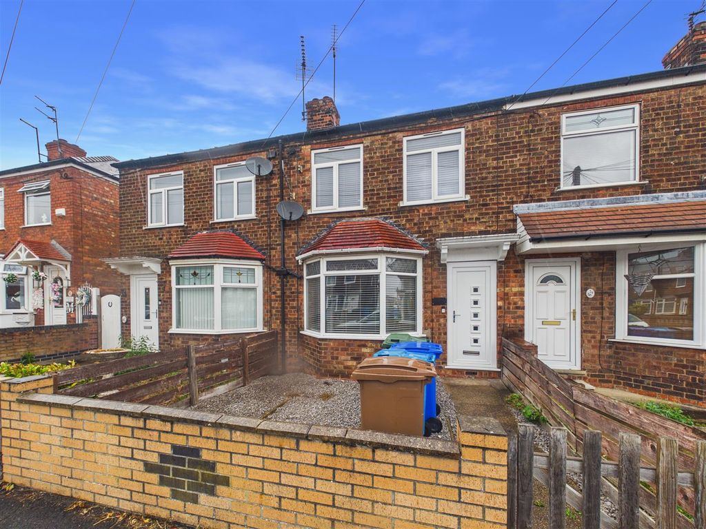 Property photo 1 of 12 Cam05451G0-Pr0204-Still016.Jpg