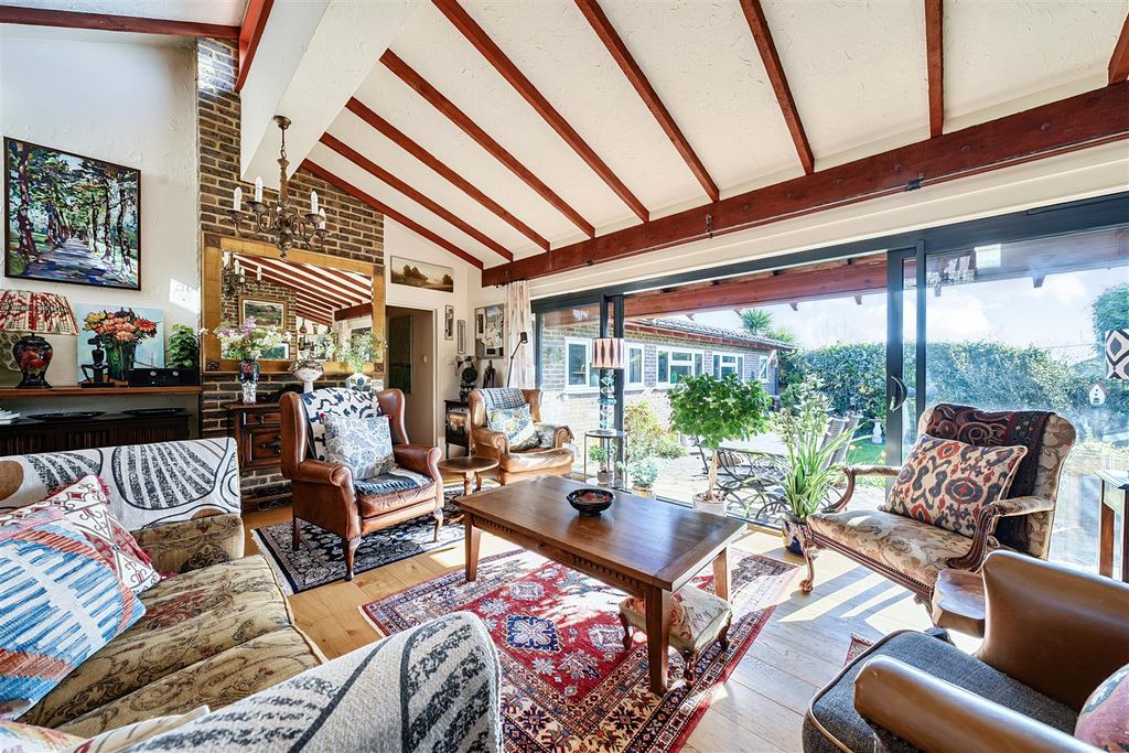 Property photo 2 of 24 1419716-13-69A5Dbd75995A.Jpg