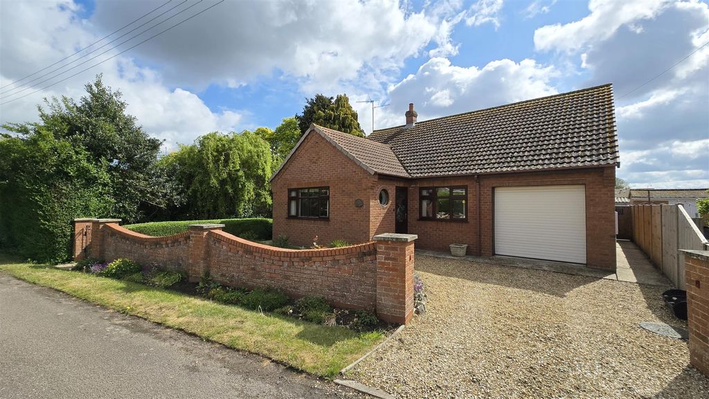 Property photo 1 of 19 Front