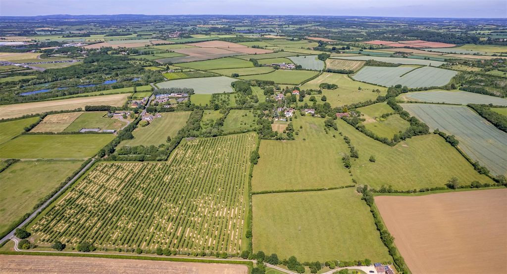 Additional image 9 of Land for saleHill Court Farm, Pershore, Worcestershire WR10