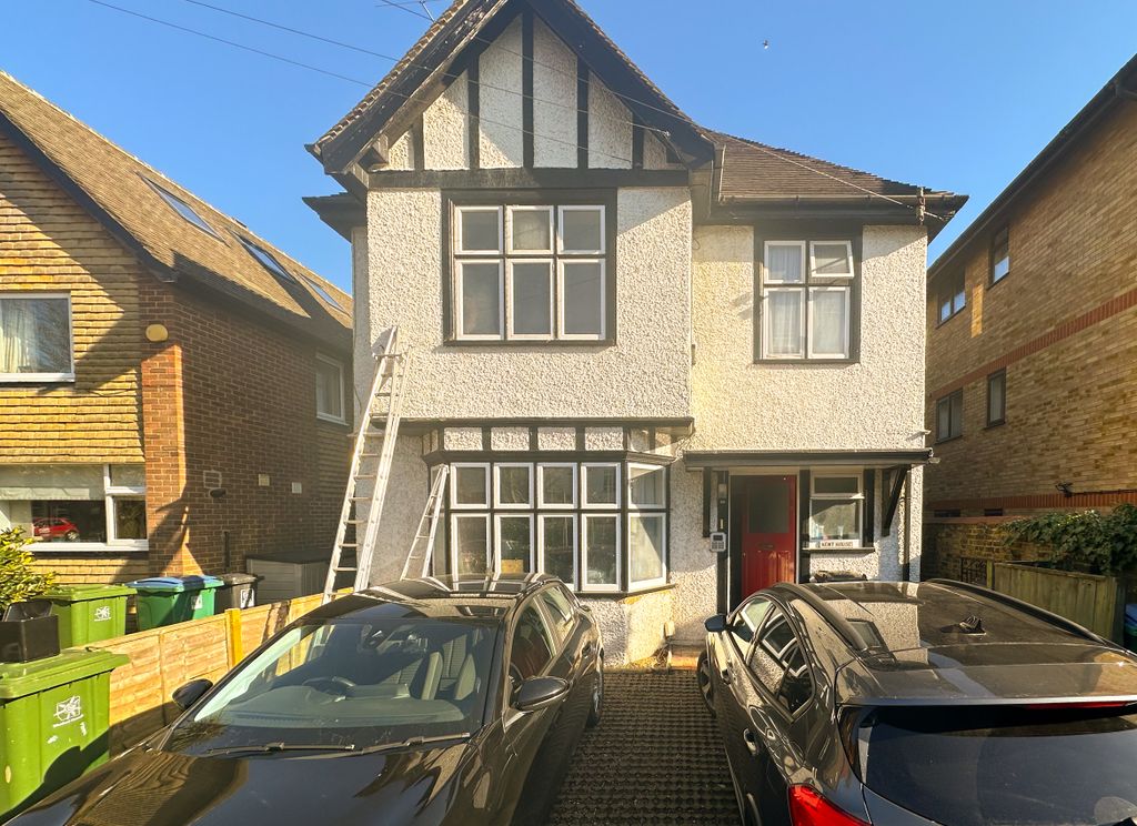 Property photo 3 of 9