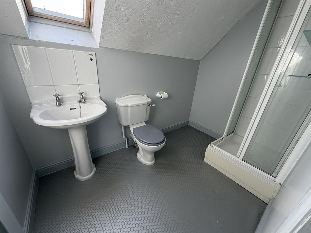 Additional image 20 of 5 bed property for saleNightingale Close, Daventry NN11