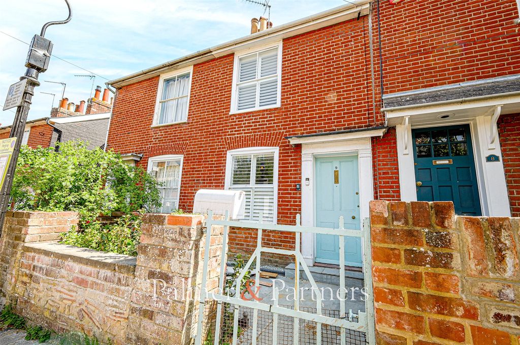 Property photo 1 of 10 Picture No. 02