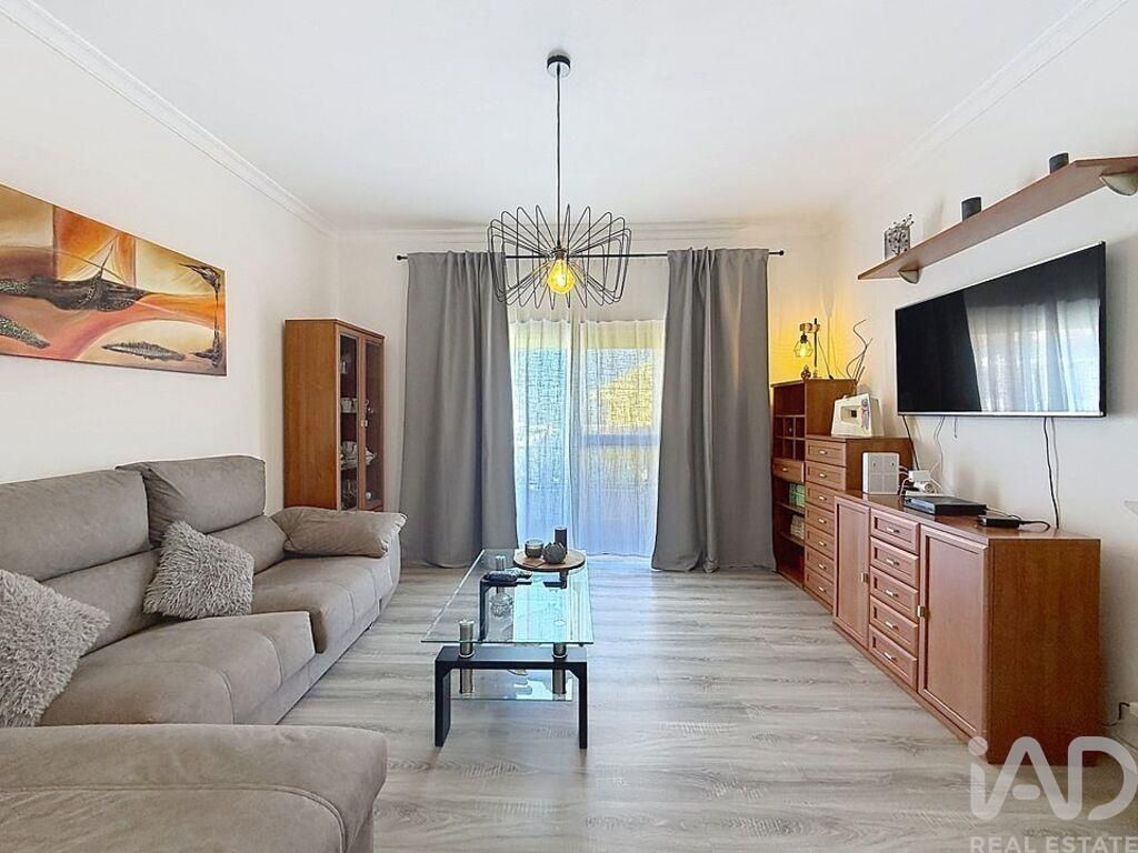 Property photo 1 of 40