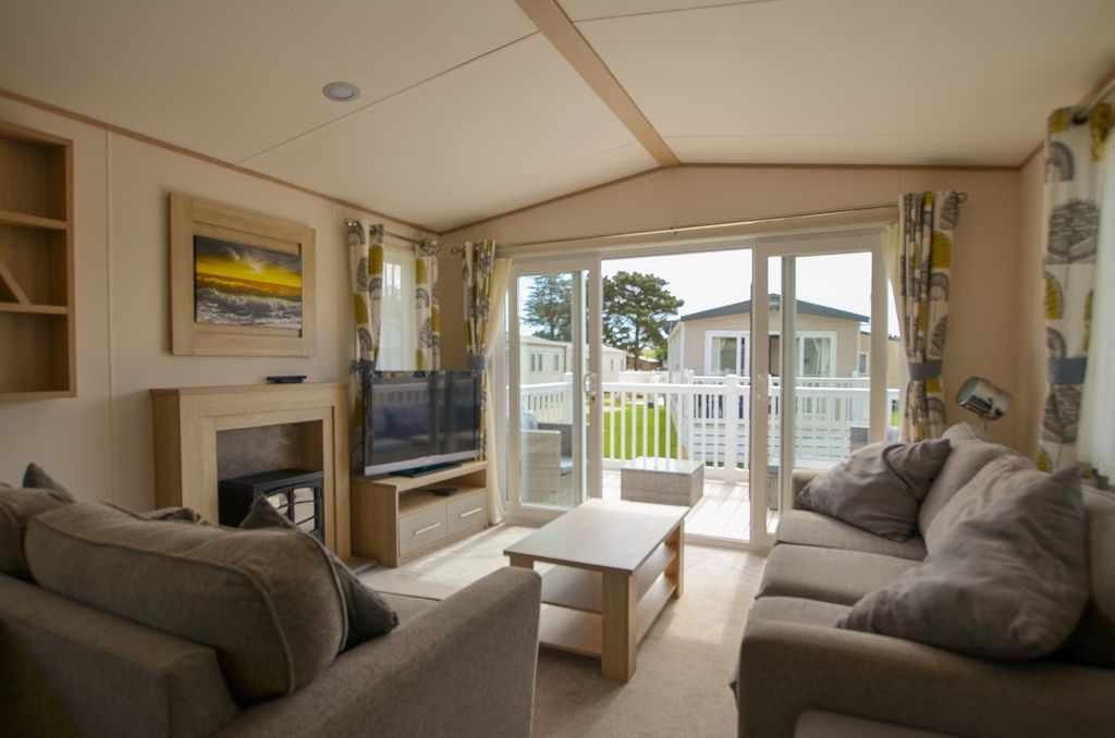 Property photo 2 of 10 To Book A Viewing Call Tps Lostwithiel On 01208 87