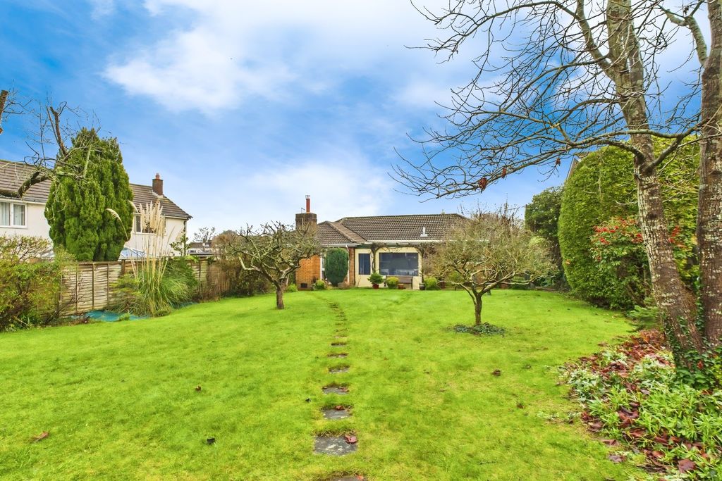 Property photo 2 of 21 Picture No. 36