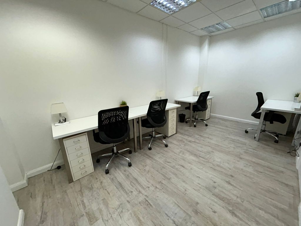 Property photo 1 of 6