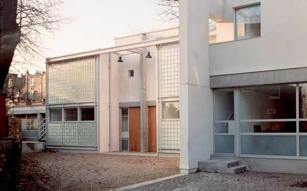 Property photo 3 of 12 Buildingphoto 2.Jpg