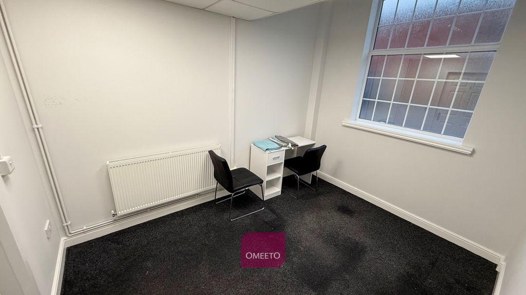 Property photo 3 of 10 Office 5