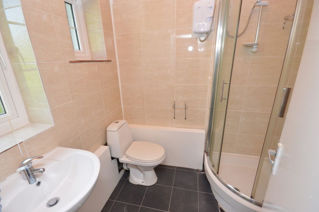 Property photo 3 of 8 Shower Room