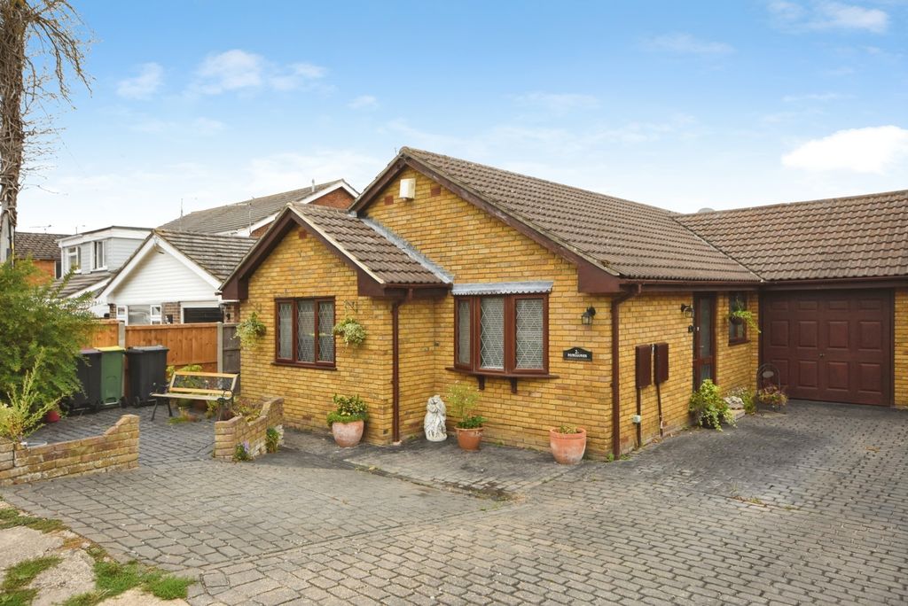 Property photo 1 of 20 Pbox-Img.Jpg