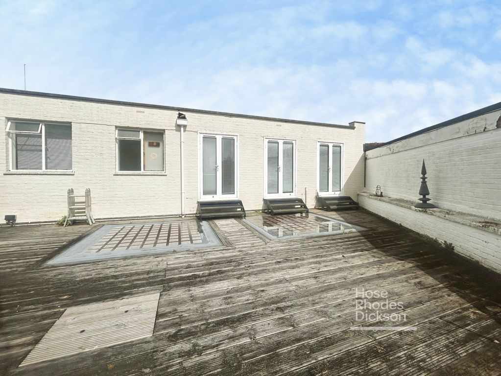 Property photo 2 of 9 Pbox-Img.Jpg