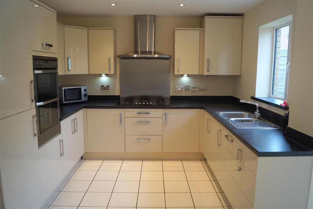 Property photo 2 of 12 Dsc08254.Jpg