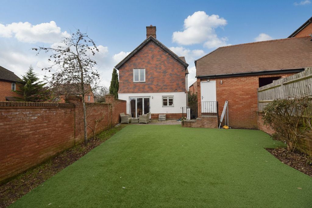 Property photo 3 of 17