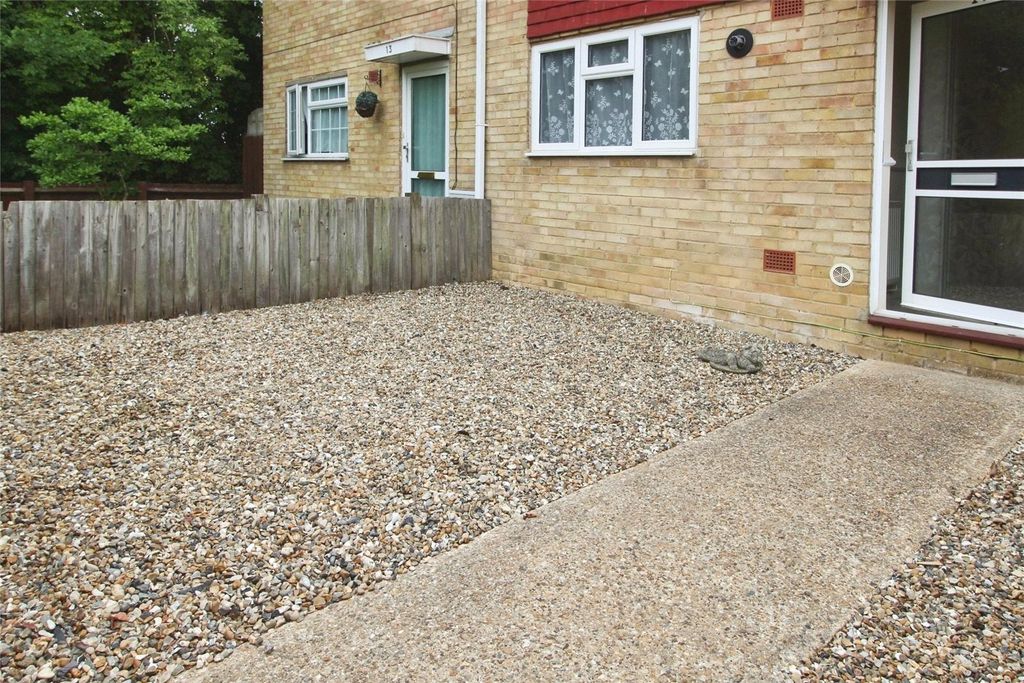 Property photo 2 of 22 Picture No. 08