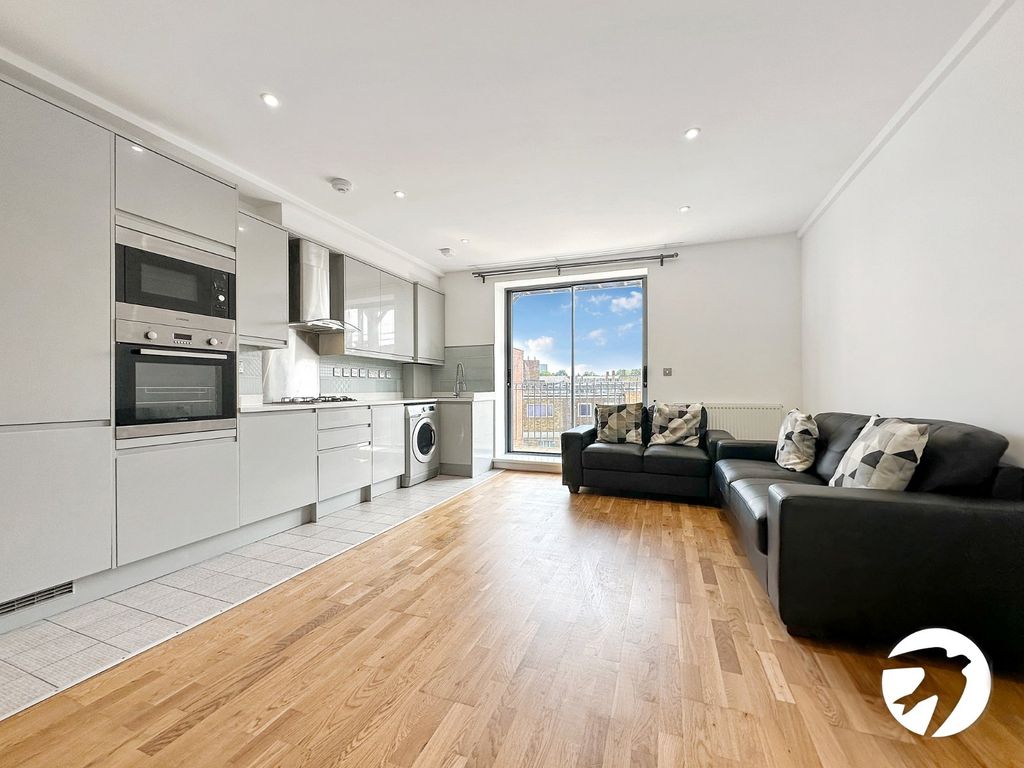 Property photo 2 of 10 Reception